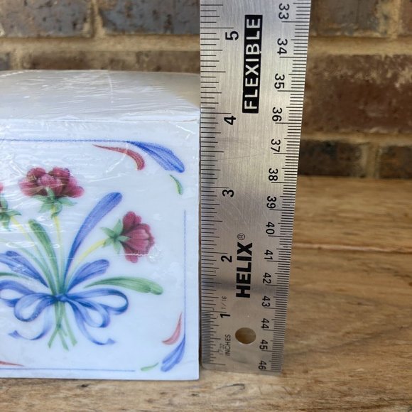 Poppies on Blue By Lenox 4” Note cube Replacement Pack - Picture 5 of 7